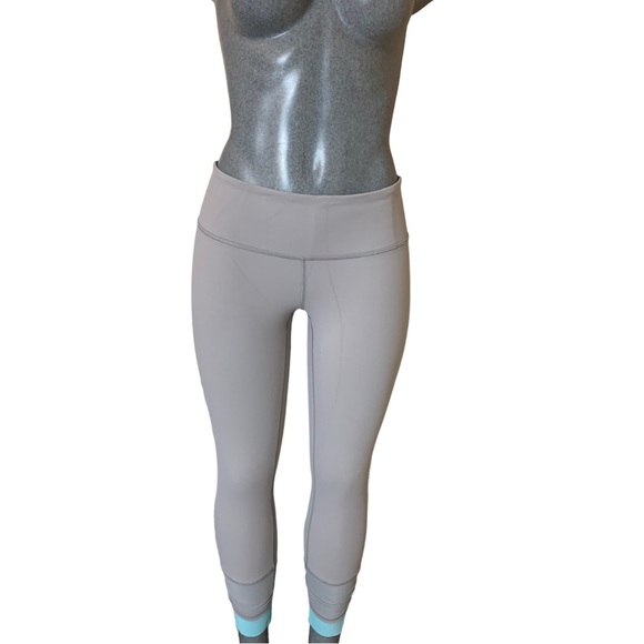 Gray Lululemon leggings - Picture 3 of 9